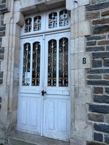 Ferienwohnung Cocon Au Calme Sur Vezere Uzerche Exterior foto