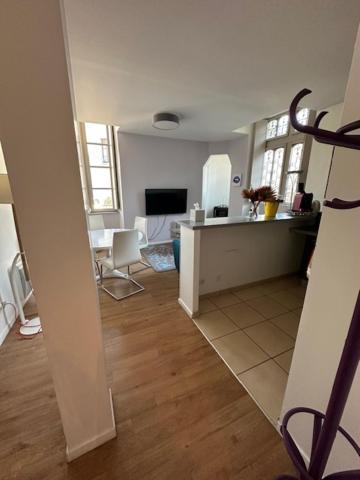 Ferienwohnung Cocon Au Calme Sur Vezere Uzerche Exterior foto
